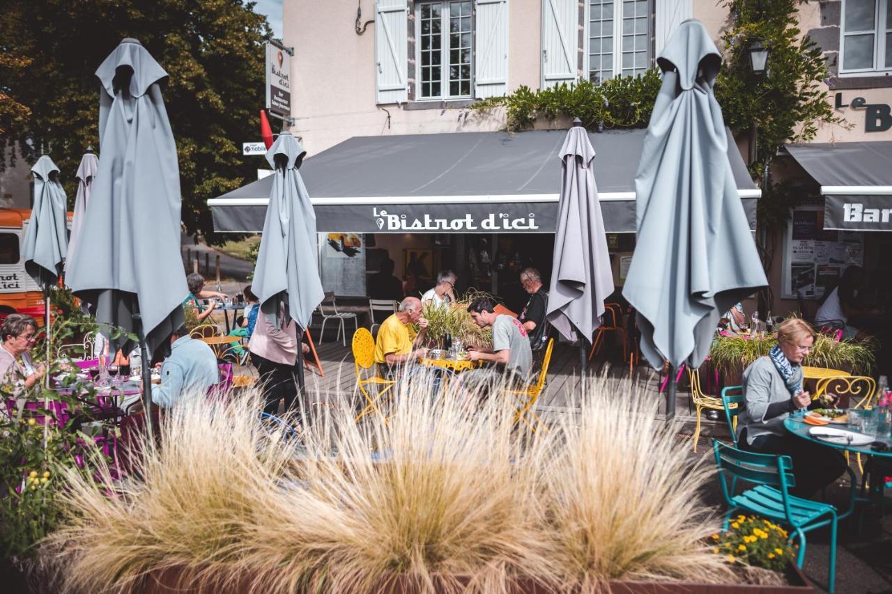 Grand Gite Du Bistrot D'Ici Сен-Сатюрнен Экстерьер фото